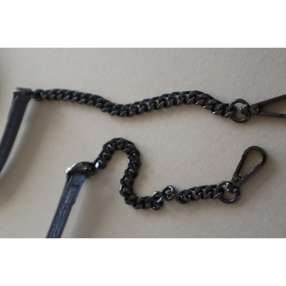 Ted Baker Leather Heart Shaped Crossbody‎ Bag With Chain - Picture 7 of 11